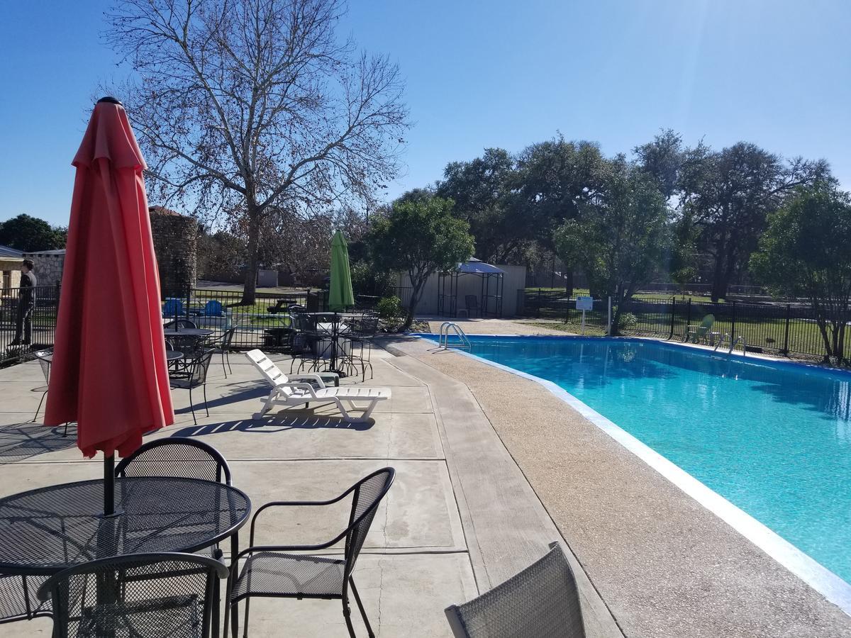 ווימברלי The Lodge At Cypress Falls מראה חיצוני תמונה