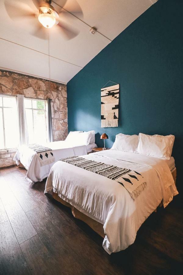 ווימברלי The Lodge At Cypress Falls מראה חיצוני תמונה